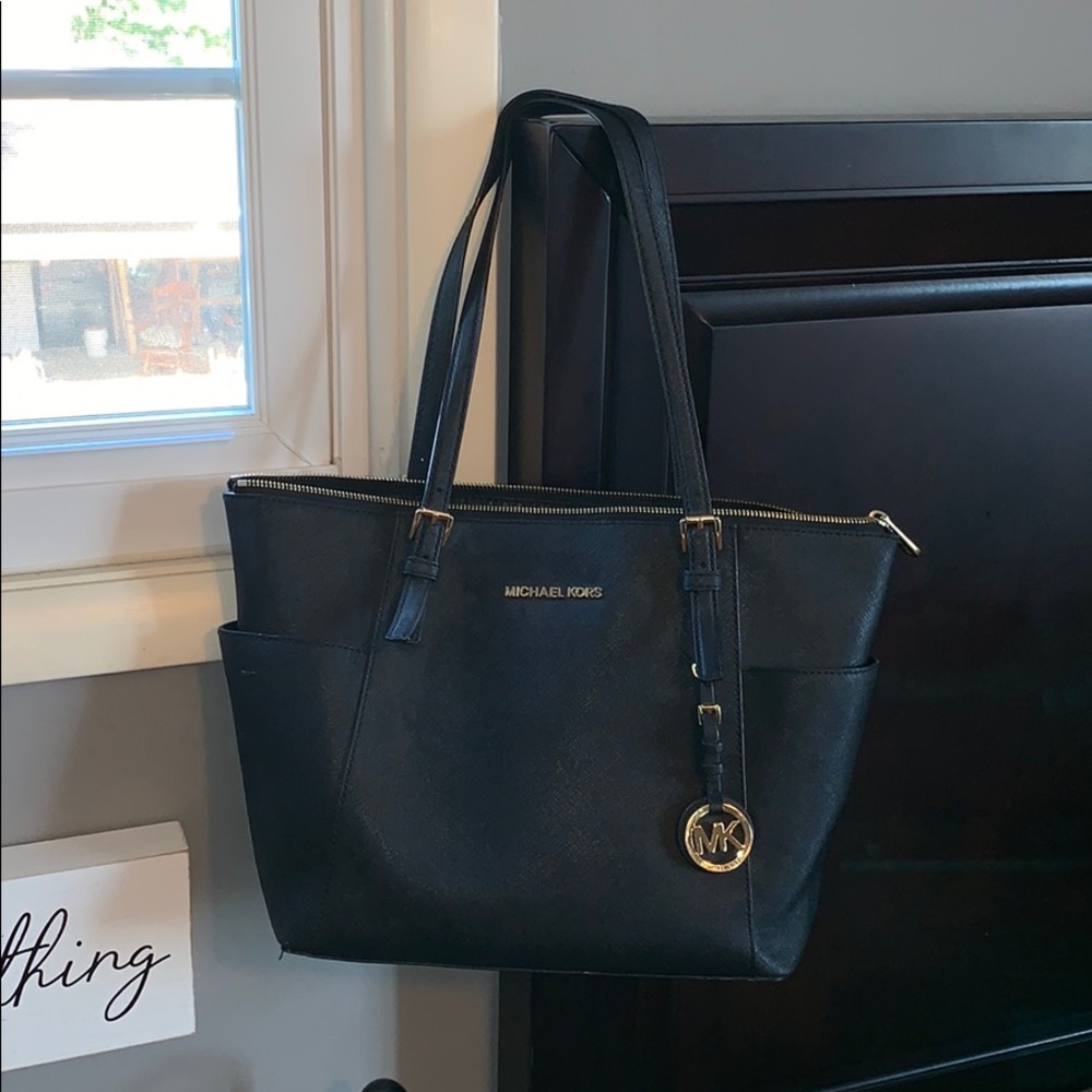Michael Kors Medium Tote
